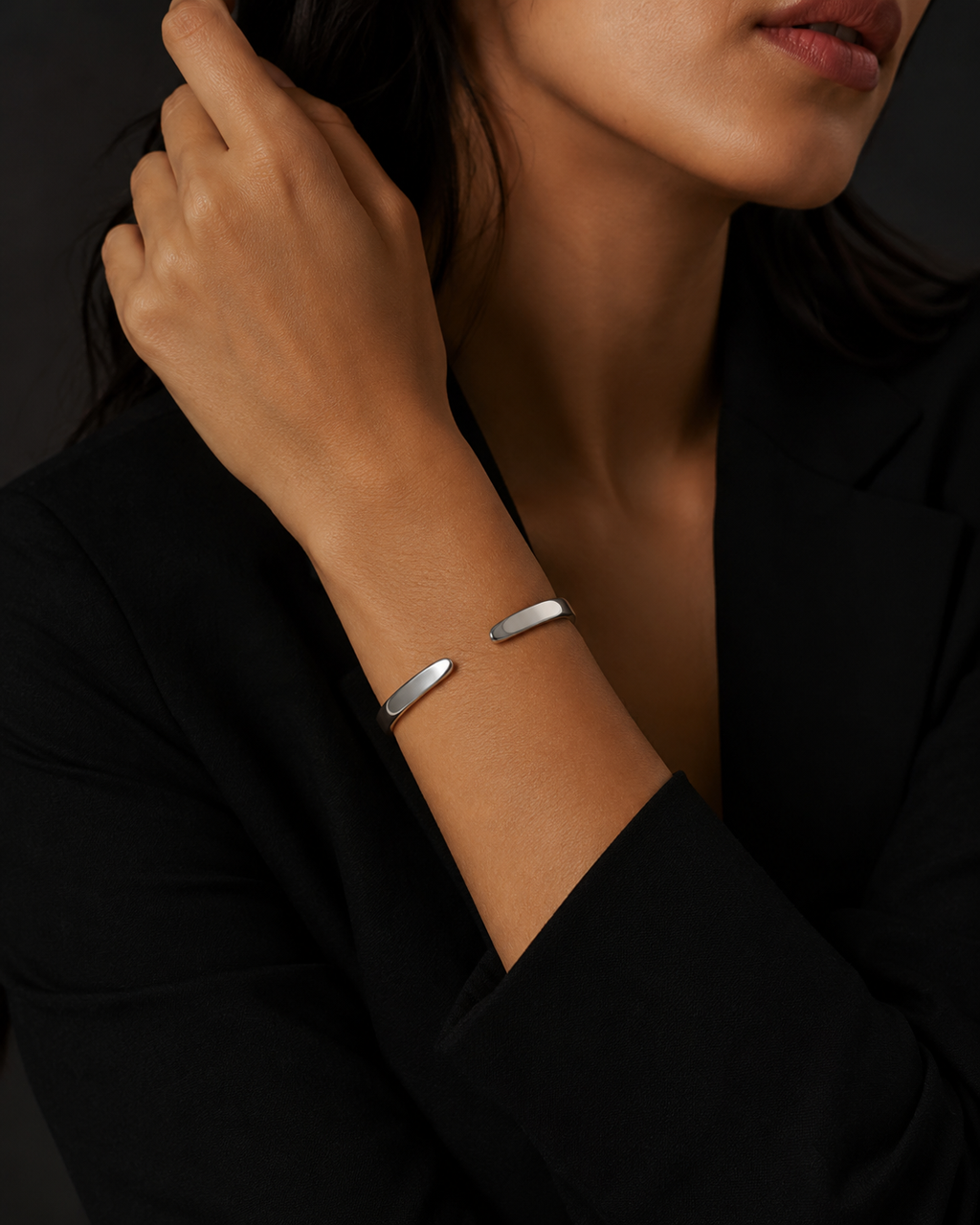 Sculpted Tone Bracelet